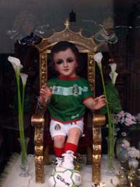 Santo Niño del futbol en Tacuba
